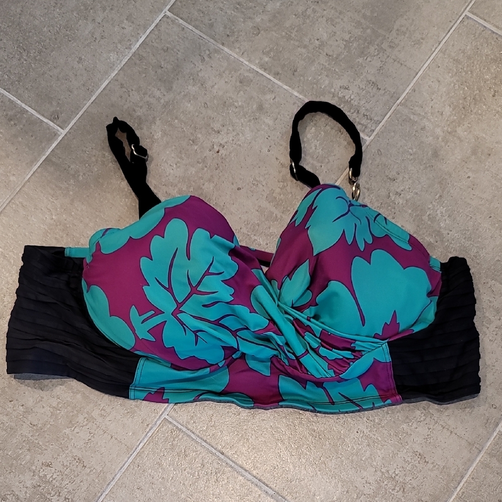 44DD Cacique Teal and Purple Bikini Top
